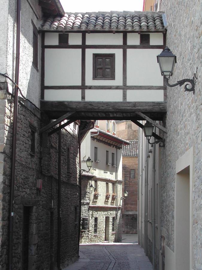 Apartamento Saioa Pamplona Esterno foto