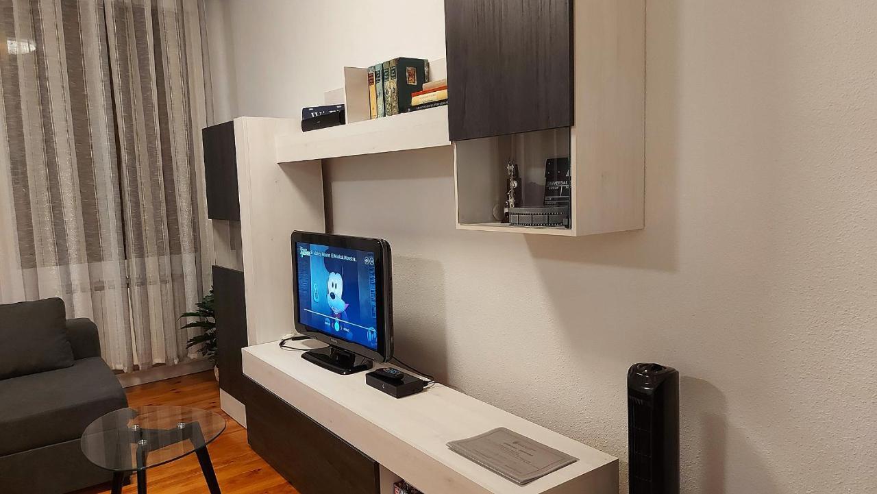 Apartamento Saioa Pamplona Esterno foto
